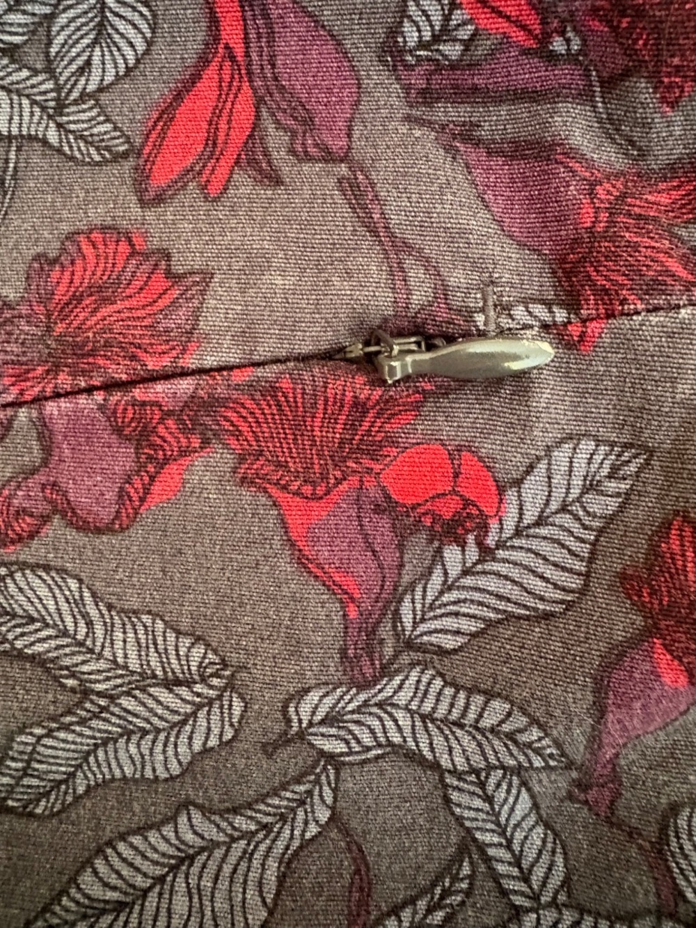 Women’s Duluth Trading Company Floral Skort Size 8 Lots of Pockets! - Picture 9 of 11